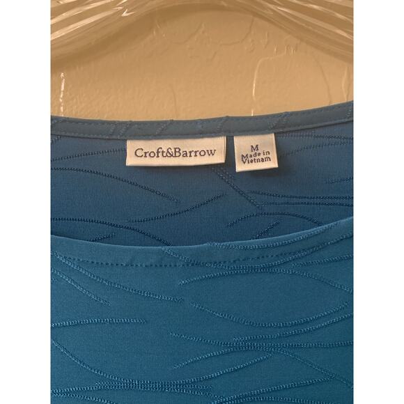 Croft & Barrow Woman's Blue 3/4 Length Sleeve Pull Over Shirt, Size Medium - Picture 4 of 11